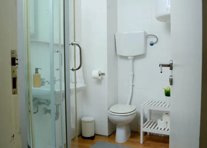 Travel & Live Alegria * פורטו