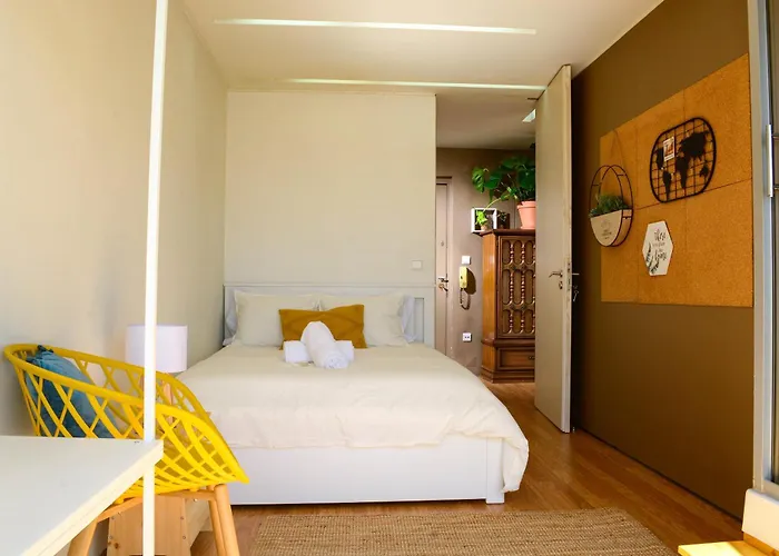 Travel & Live Alegria *